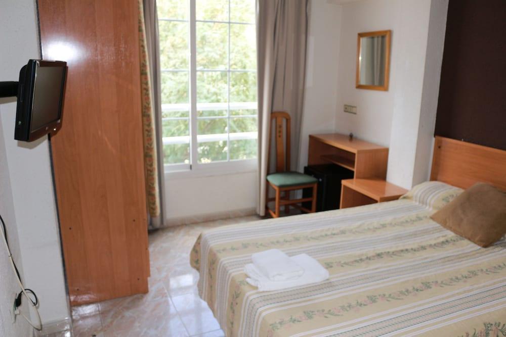 Hotel New Sanz 토레몰리노스 외부 사진
