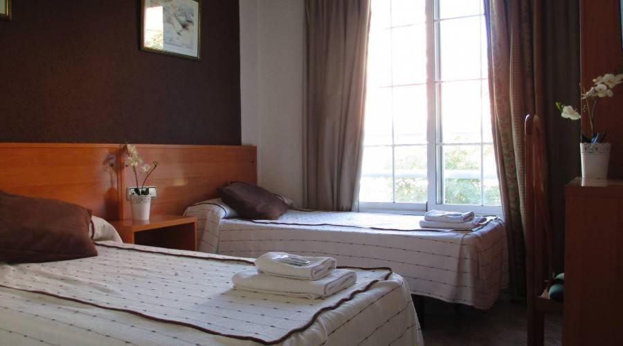 Hotel New Sanz 토레몰리노스 외부 사진
