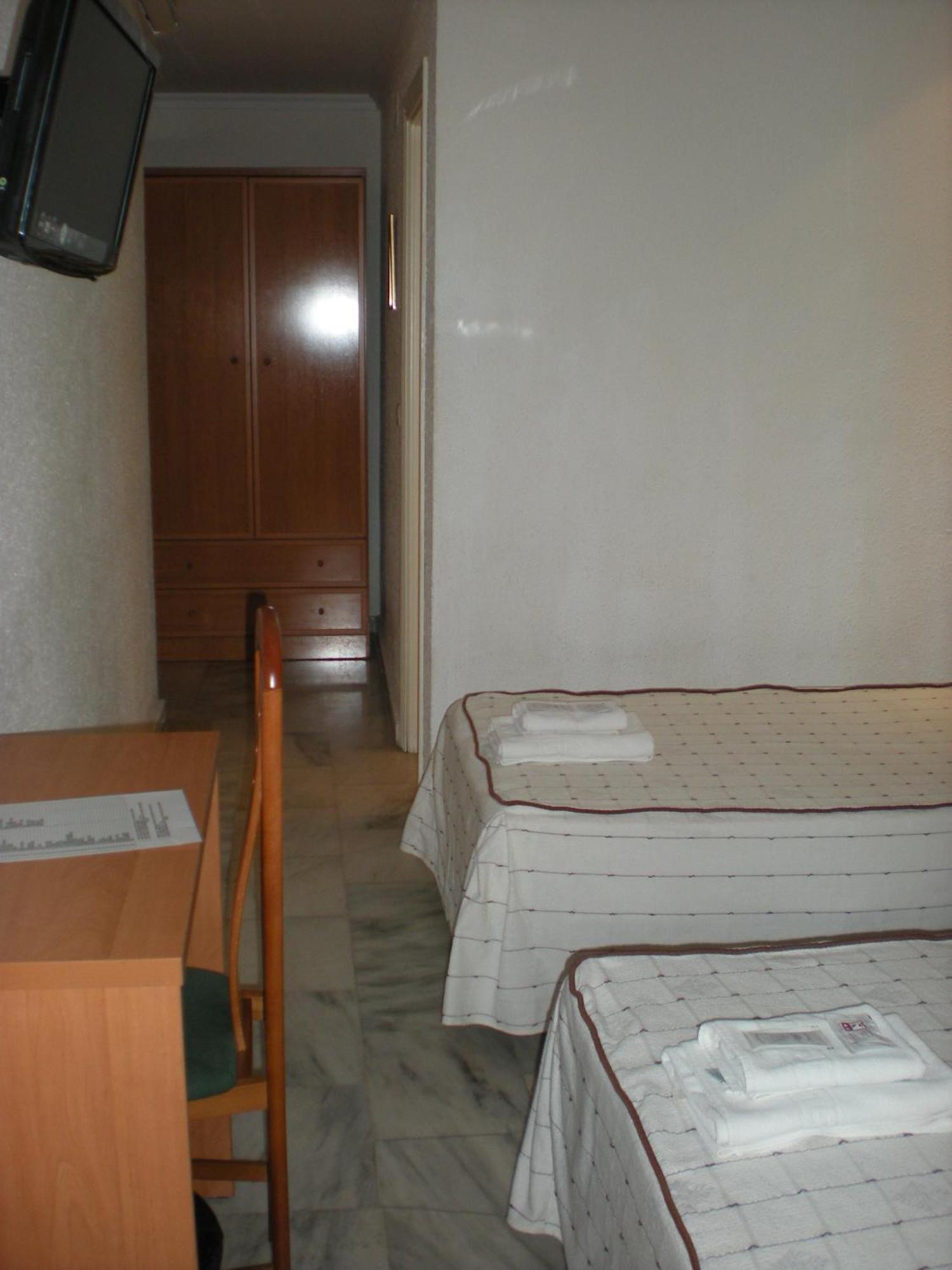 Hotel New Sanz 토레몰리노스 외부 사진