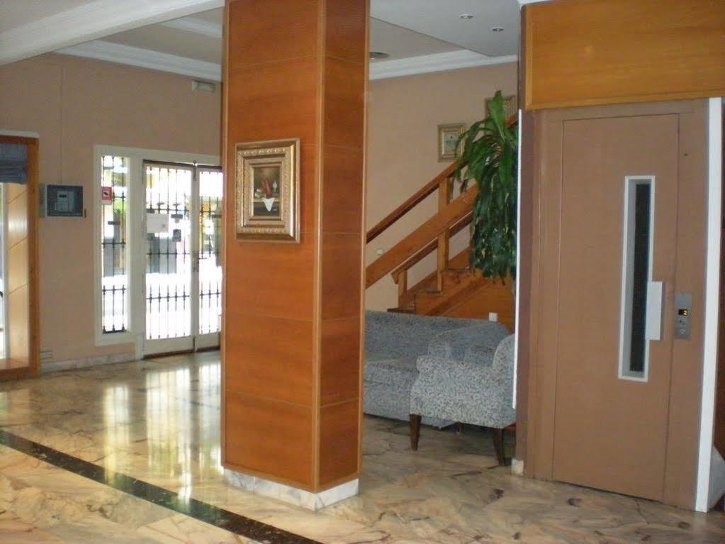Hotel New Sanz 토레몰리노스 외부 사진